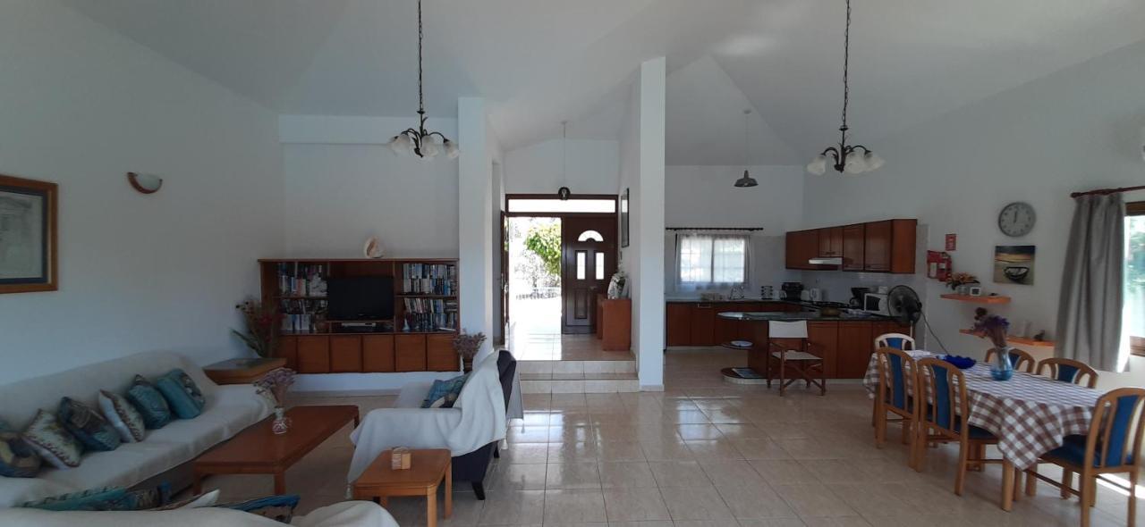 Chriseleni Latchi Villas Polis Exterior foto